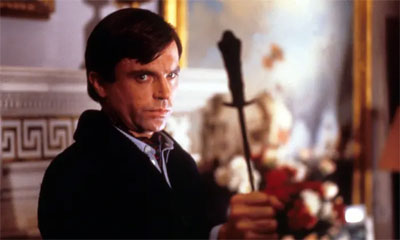 Sam Neill como Damian Thorn.